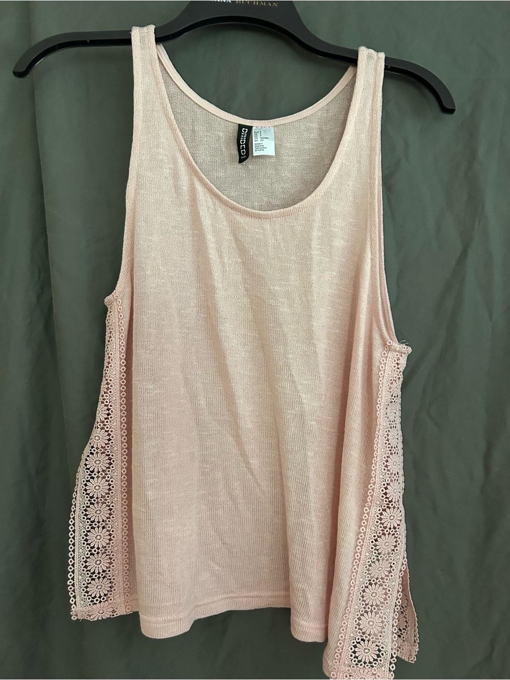 HM/Divided  Blush Pink Lace-Trim Tank
